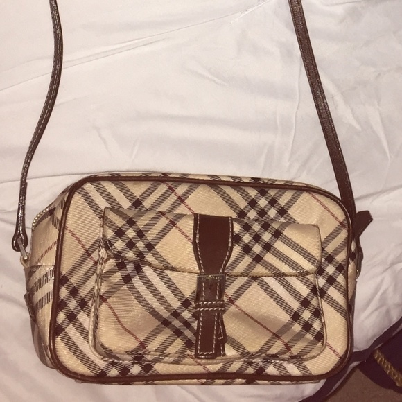 BURBERRY Small Check Shoulder Bag BEIGE | Base Blu Burberry Blue Label Crossbody Bag